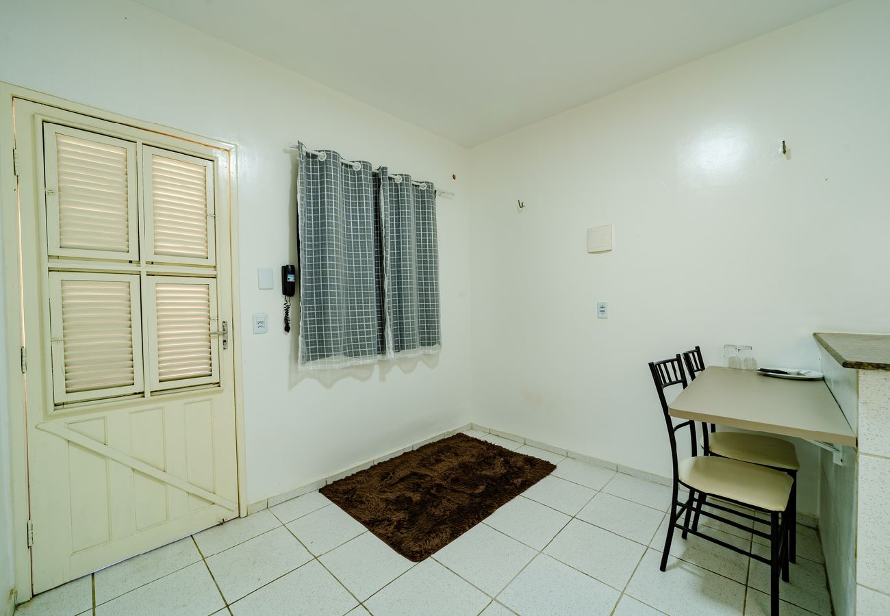 Apartamento em Fortaleza - Flat com Wi-Fi próximo ao Aeroporto Apartamento em Fortaleza - Flat com Wi-Fi próximo ao Aeroporto