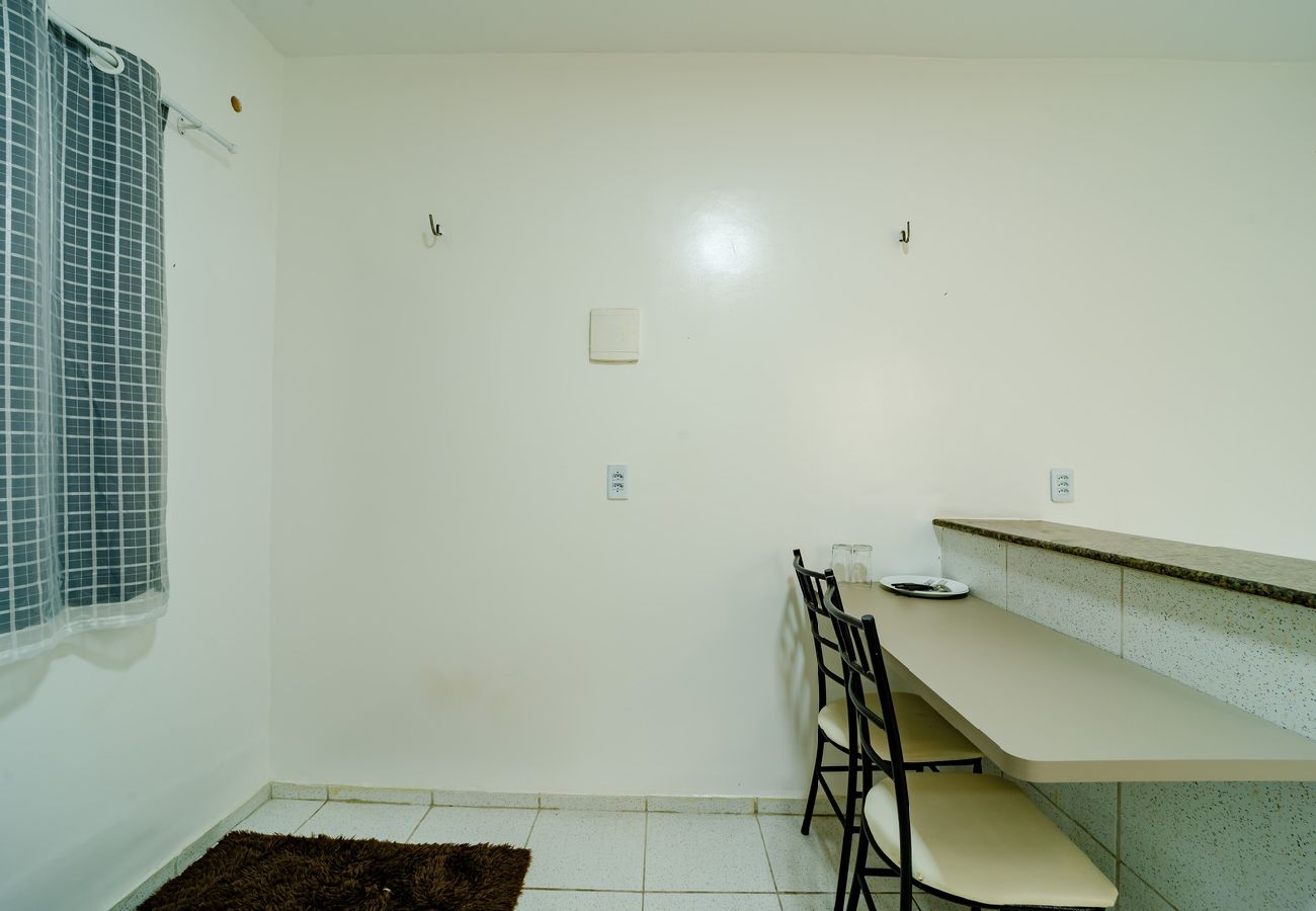 Apartamento em Fortaleza - Flat com Wi-Fi próximo ao Aeroporto Apartamento em Fortaleza - Flat com Wi-Fi próximo ao Aeroporto