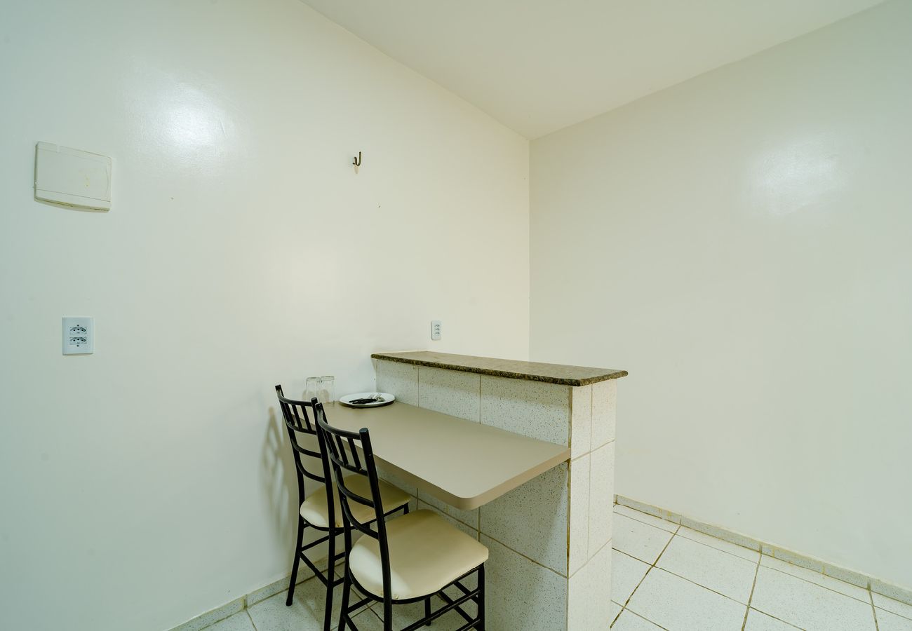 Apartamento em Fortaleza - Flat com Wi-Fi próximo ao Aeroporto Apartamento em Fortaleza - Flat com Wi-Fi próximo ao Aeroporto