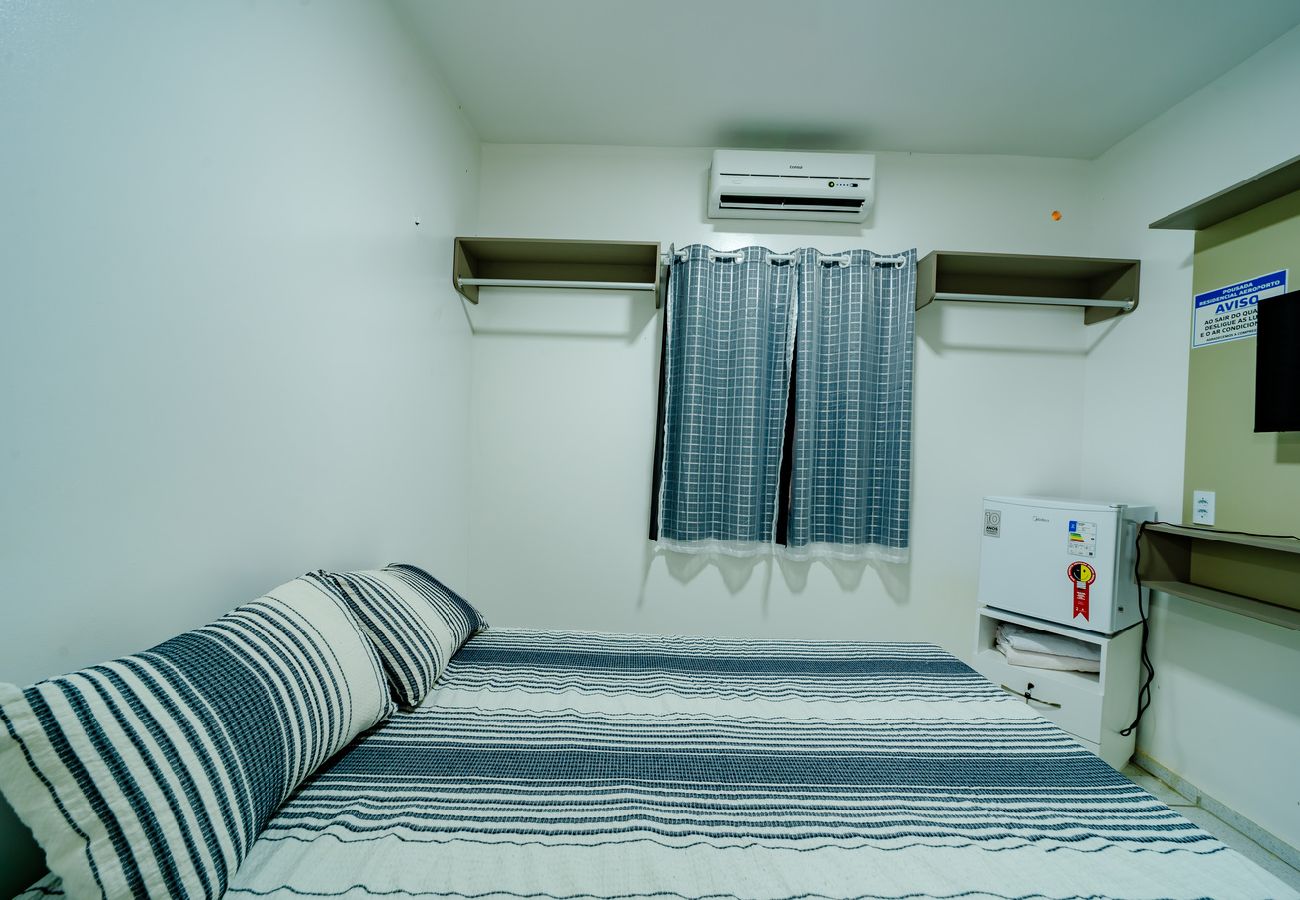 Apartamento em Fortaleza - Flat com Wi-Fi próximo ao Aeroporto Apartamento em Fortaleza - Flat com Wi-Fi próximo ao Aeroporto