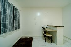 Apartamento em Fortaleza - Flat com Wi-Fi próximo ao Aeroporto Apartamento em Fortaleza - Flat com Wi-Fi próximo ao Aeroporto