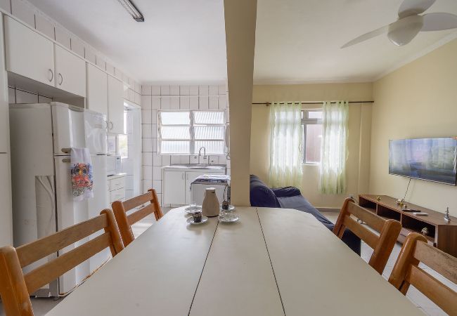 Apartamento em Praia Grande - Apto Beira-mar c/ Vista Lateral e Garagem Apartamento em Praia Grande - Apto Beira-mar c/ Vista Lateral e Garagem