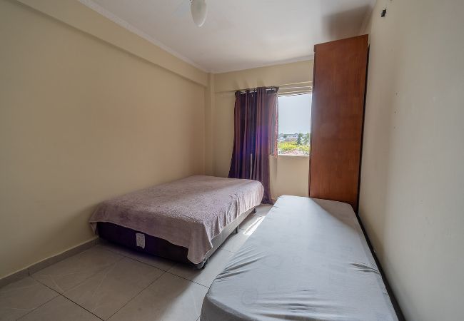 Apartamento em Praia Grande - Apto Beira-mar c/ Vista Lateral e Garagem Apartamento em Praia Grande - Apto Beira-mar c/ Vista Lateral e Garagem