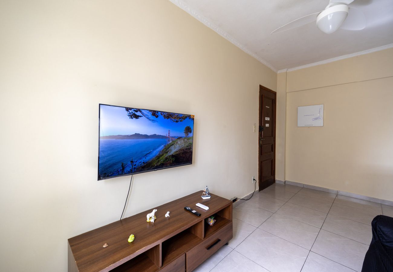 Apartamento em Praia Grande - Apto Beira-mar c/ Vista Lateral e Garagem Apartamento em Praia Grande - Apto Beira-mar c/ Vista Lateral e Garagem