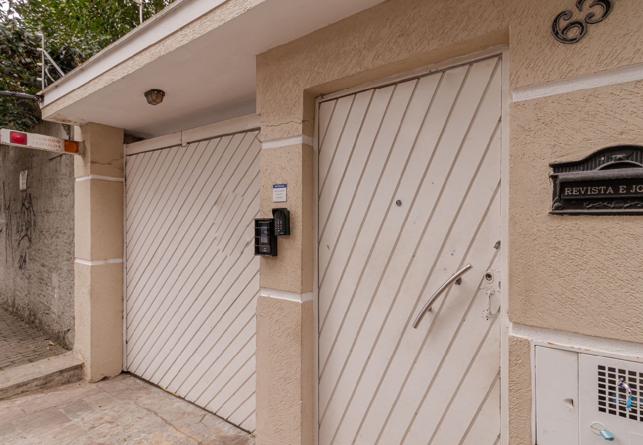 Apartamento em São Paulo - 04 Studio prox Expo, Berrini e Congonhas Apartamento em São Paulo - 04 Studio prox Expo, Berrini e Congonhas