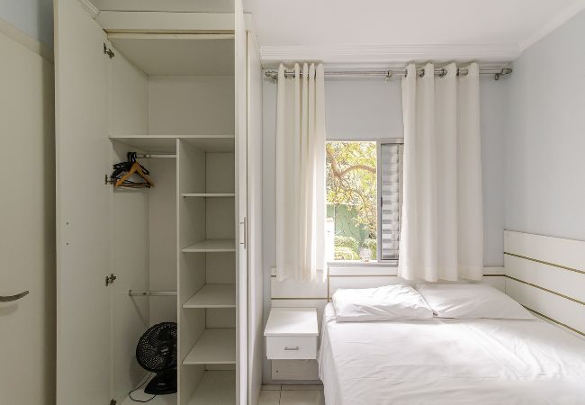 Apartamento em São Paulo - 09 Studio prox Expo, Berrini e Congonhas Apartamento em São Paulo - 09 Studio prox Expo, Berrini e Congonhas