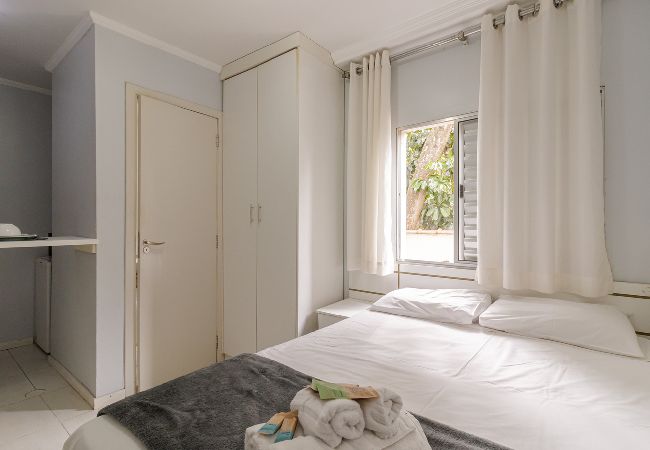 Apartamento em São Paulo - 09 Studio prox Expo, Berrini e Congonhas Apartamento em São Paulo - 09 Studio prox Expo, Berrini e Congonhas