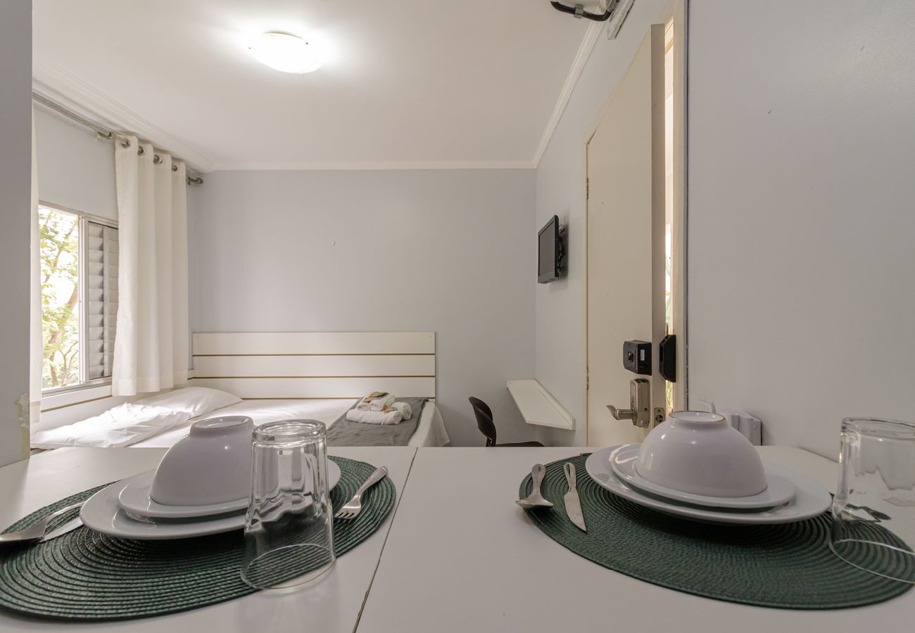 Apartamento em São Paulo - 09 Studio prox Expo, Berrini e Congonhas Apartamento em São Paulo - 09 Studio prox Expo, Berrini e Congonhas