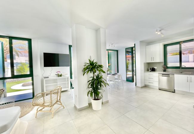 Apartamento em Guía de Isora - Lujoso Apartamento en Guía de Isora con piscina y barbacoa Apartamento em Guía de Isora - Lujoso Apartamento en Guía de Isora con piscina y barbacoa