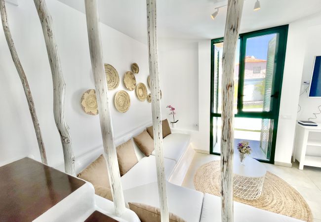 Apartamento em Guía de Isora - Lujoso Apartamento en Guía de Isora con piscina y barbacoa Apartamento em Guía de Isora - Lujoso Apartamento en Guía de Isora con piscina y barbacoa