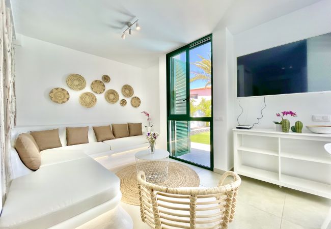 Apartamento em Guía de Isora - Lujoso Apartamento en Guía de Isora con piscina y barbacoa Apartamento em Guía de Isora - Lujoso Apartamento en Guía de Isora con piscina y barbacoa