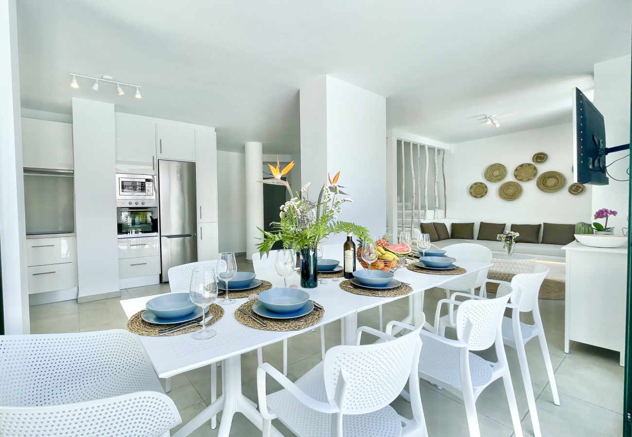 Apartamento em Guía de Isora - Lujoso Apartamento en Guía de Isora con piscina y barbacoa Apartamento em Guía de Isora - Lujoso Apartamento en Guía de Isora con piscina y barbacoa