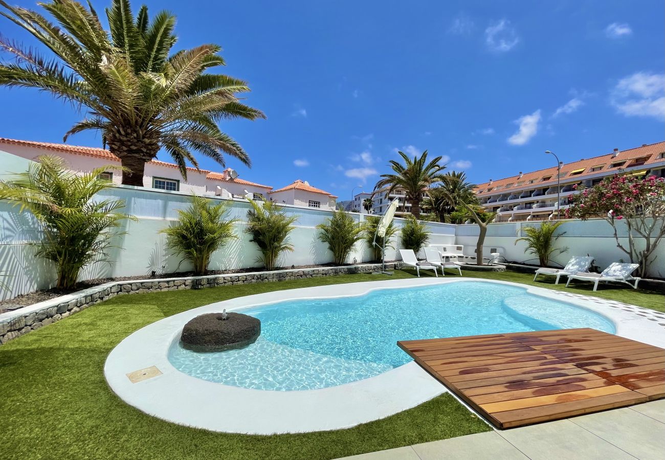 Apartamento em Guía de Isora - Lujoso Apartamento en Guía de Isora con piscina y barbacoa Apartamento em Guía de Isora - Lujoso Apartamento en Guía de Isora con piscina y barbacoa