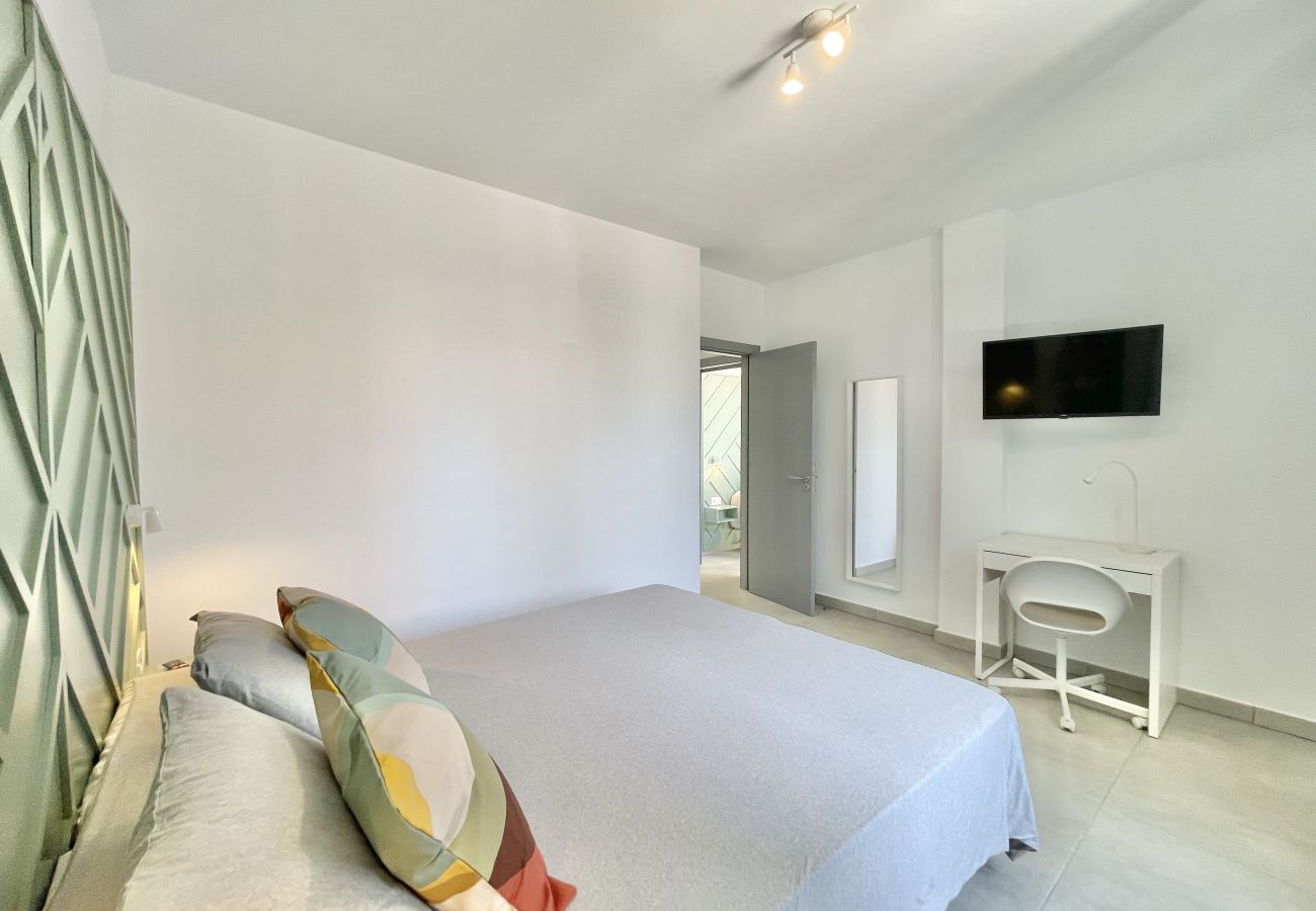 Apartamento em Guía de Isora - Lujoso Apartamento en Guía de Isora con piscina y barbacoa Apartamento em Guía de Isora - Lujoso Apartamento en Guía de Isora con piscina y barbacoa