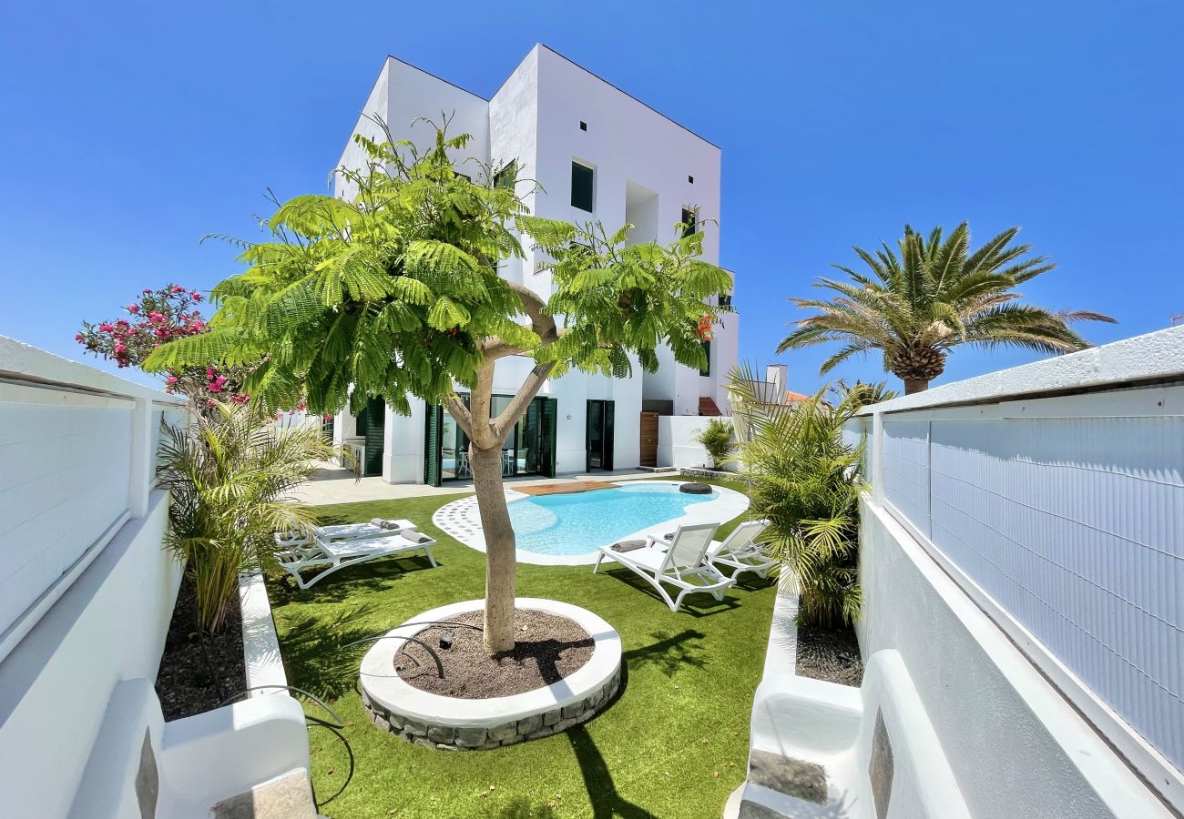 Apartamento em Guía de Isora - Lujoso Apartamento en Guía de Isora con piscina y barbacoa Apartamento em Guía de Isora - Lujoso Apartamento en Guía de Isora con piscina y barbacoa