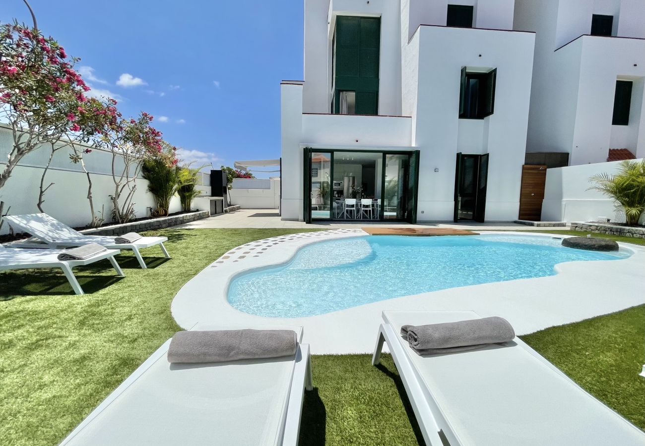 Apartamento em Guía de Isora - Lujoso Apartamento en Guía de Isora con piscina y barbacoa Apartamento em Guía de Isora - Lujoso Apartamento en Guía de Isora con piscina y barbacoa