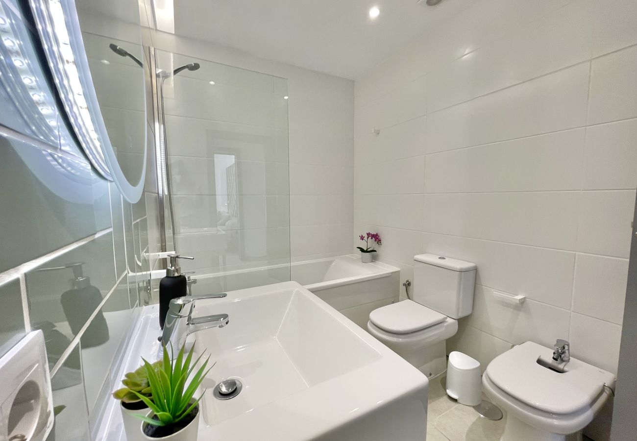 Apartamento em Guía de Isora - Lujoso Apartamento en Guía de Isora con piscina y barbacoa Apartamento em Guía de Isora - Lujoso Apartamento en Guía de Isora con piscina y barbacoa