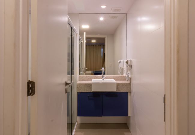 Apartamento em Rio de Janeiro - 4 minutos do Arcos da Lapa | M404B Apartamento em Rio de Janeiro - 4 minutos do Arcos da Lapa | M404B