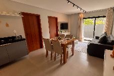 Apartamento em Japaratinga - Apto a 100m da praia c 2 suítes, Wi Fi e Piscina 