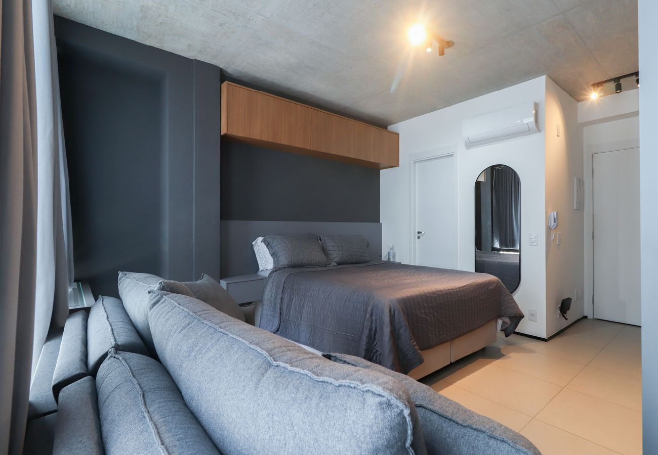 Apartamento em São Paulo - Flat moderno perto do metrô e do Parque Ibirapuera Apartamento em São Paulo - Flat moderno perto do metrô e do Parque Ibirapuera