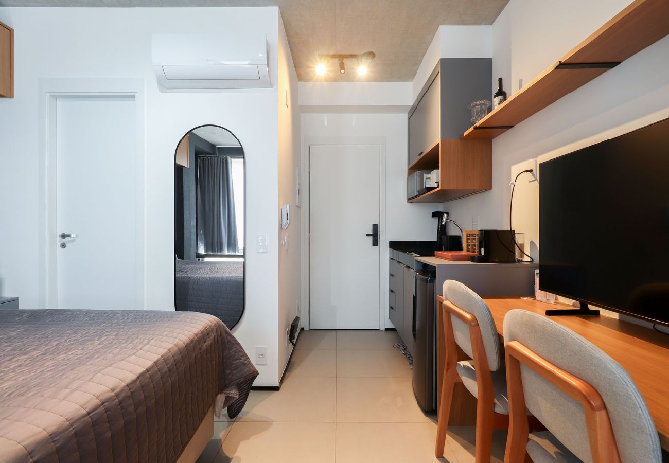 Apartamento em São Paulo - Flat moderno perto do metrô e do Parque Ibirapuera Apartamento em São Paulo - Flat moderno perto do metrô e do Parque Ibirapuera