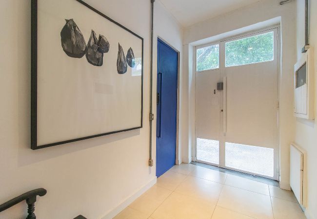 Apartamento em Porto Alegre - Loft c Ar-condicionado e Smart Lock - Cidade Baixa Apartamento em Porto Alegre - Loft c Ar-condicionado e Smart Lock - Cidade Baixa