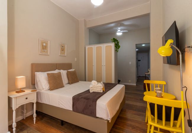 Estúdio em Rio de Janeiro - 3 minutos da Praia de Copacabana | NSC220  Estúdio em Rio de Janeiro - 3 minutos da Praia de Copacabana | NSC220