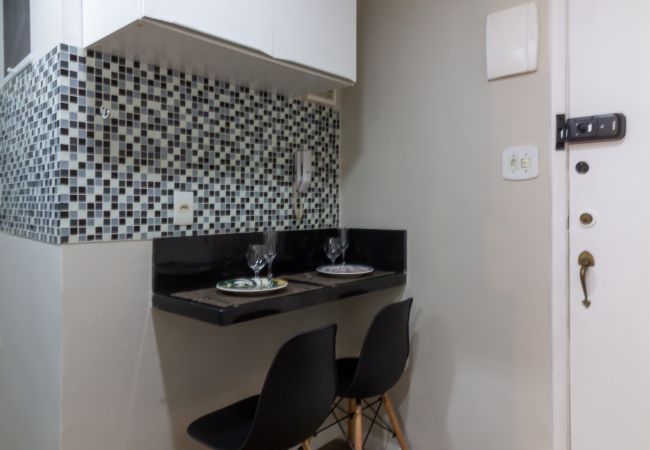 Estúdio em Rio de Janeiro - 3 minutos da Praia de Copacabana | NSC220  Estúdio em Rio de Janeiro - 3 minutos da Praia de Copacabana | NSC220