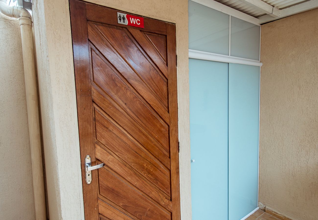 Casa em Conde - Casa em Jacumã com piscina, 5 suítes e Fliperama Casa em Conde - Casa em Jacumã com piscina, 5 suítes e Fliperama