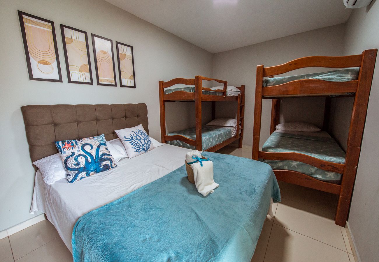 Casa em Conde - Casa em Jacumã com piscina, 5 suítes e Fliperama Casa em Conde - Casa em Jacumã com piscina, 5 suítes e Fliperama