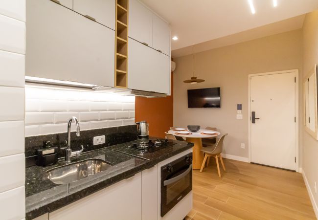 Apartamento em Rio de Janeiro - 5 minutos da Praia de Copacabana | NSC304 Apartamento em Rio de Janeiro - 5 minutos da Praia de Copacabana | NSC304