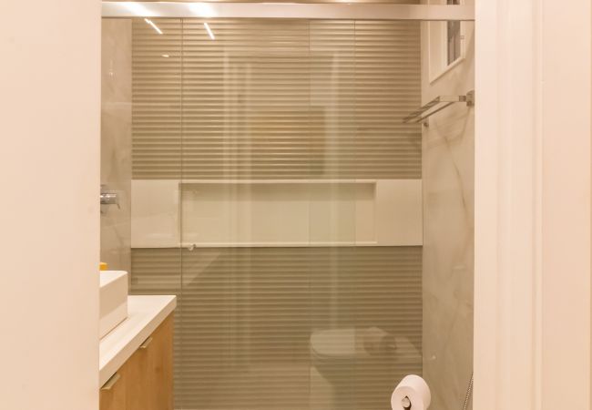 Apartamento em Rio de Janeiro - 5 minutos da Praia de Copacabana | NSC304 Apartamento em Rio de Janeiro - 5 minutos da Praia de Copacabana | NSC304