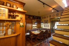 Apartamento em Gramado - 3D acolhedor na esq Lago Joaquina (600m da R Torta)