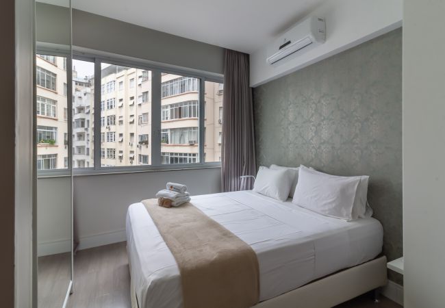 Apartamento em Rio de Janeiro - 4 minutos da Praia de Copacabana | NSC611