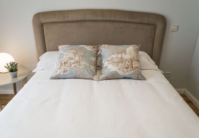 Apartment in Madrid - Downtown Madrid centro Cibeles Temporal Apartment in Madrid - Downtown Madrid centro Cibeles Temporal