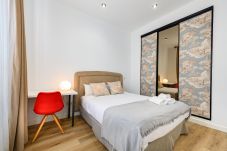 Apartment in Madrid - Downtown Madrid centro Cibeles Temporal