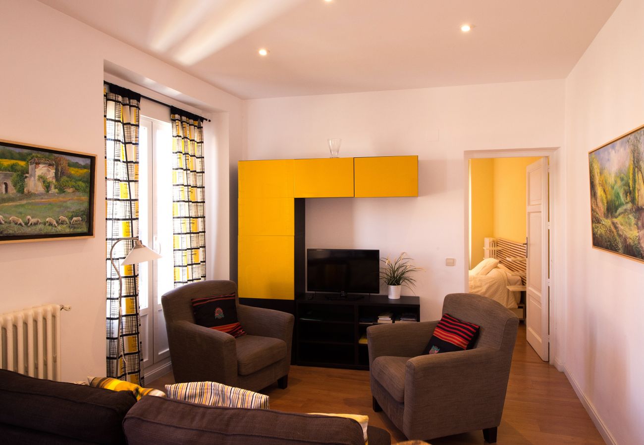 Apartment in Madrid - Madrid Centro-Downtown-Gran Vía-Callao M (SON1) Apartment in Madrid - Madrid Centro-Downtown-Gran Vía-Callao M (SON1)