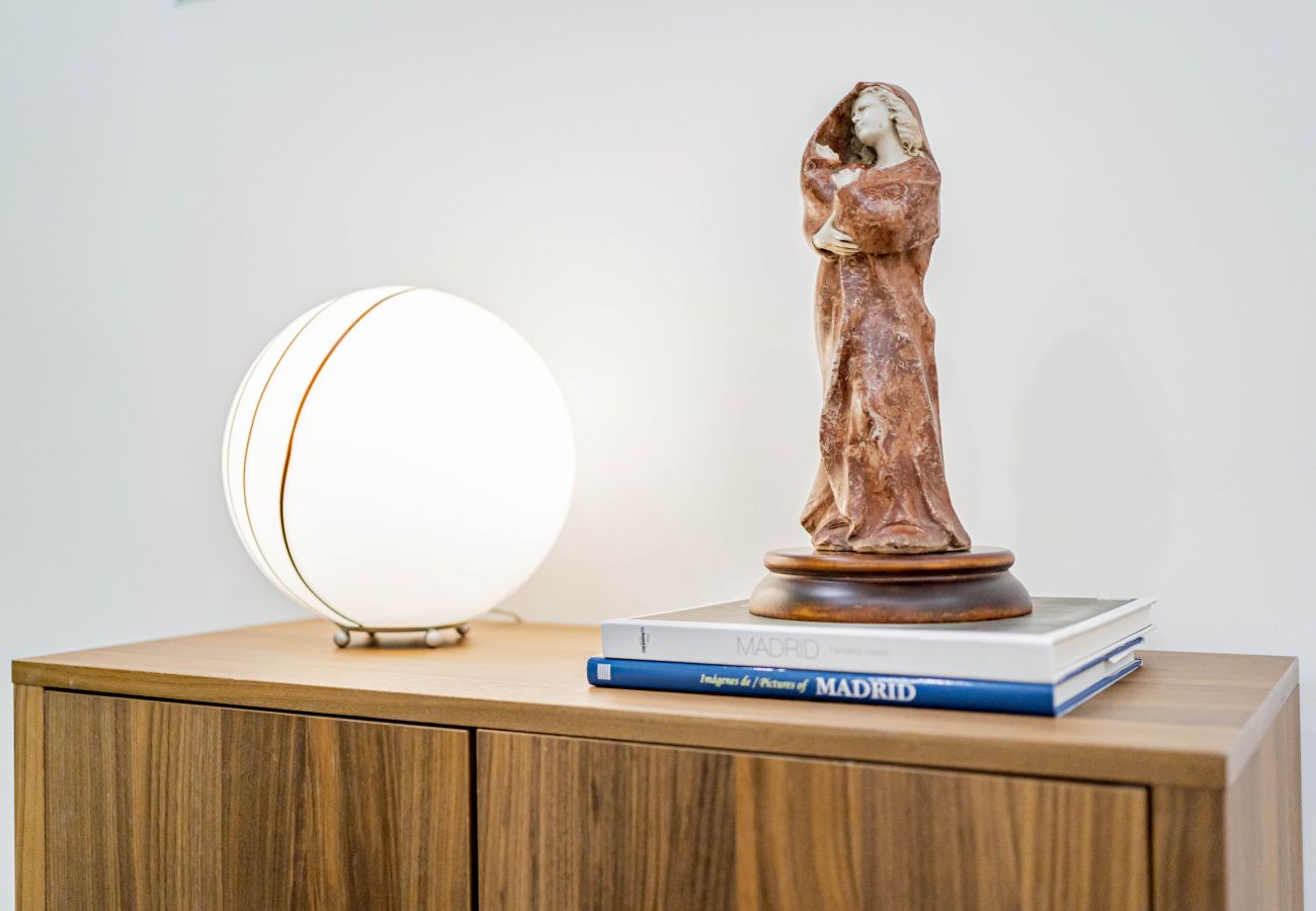 Apartment in Madrid - CUTE Apartment Downtown Madrid Centro Bilbao M (EGU4) Apartment in Madrid - CUTE Apartment Downtown Madrid Centro Bilbao M (EGU4)