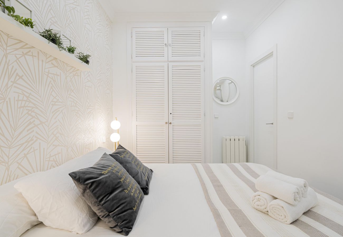 Apartment in Madrid - CUTE Apartment Downtown Madrid Centro Bilbao M (EGU4) Apartment in Madrid - CUTE Apartment Downtown Madrid Centro Bilbao M (EGU4)