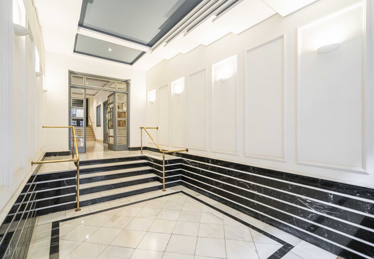 Apartment in Madrid - CUTE Apartment Downtown Madrid Centro Bilbao M (EGU4) Apartment in Madrid - CUTE Apartment Downtown Madrid Centro Bilbao M (EGU4)