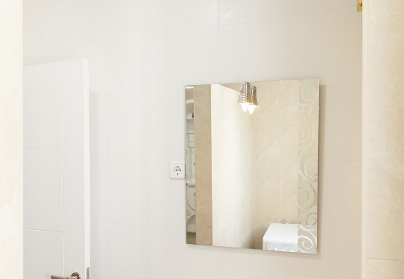 Apartment in Madrid - Madrid Downtown Retiro-Puerta de Alcala M (LDR28) Apartment in Madrid - Madrid Downtown Retiro-Puerta de Alcala M (LDR28)