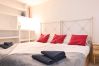 Apartment in Madrid - GARDEN House Downtown MADRID CENTRO-IFEMA-AEROPUERTO. 2 ROOMS 6 PAX GARDEN Apartment in Madrid - GARDEN House Downtown MADRID CENTRO-IFEMA-AEROPUERTO. 2 ROOMS 6 PAX GARDEN