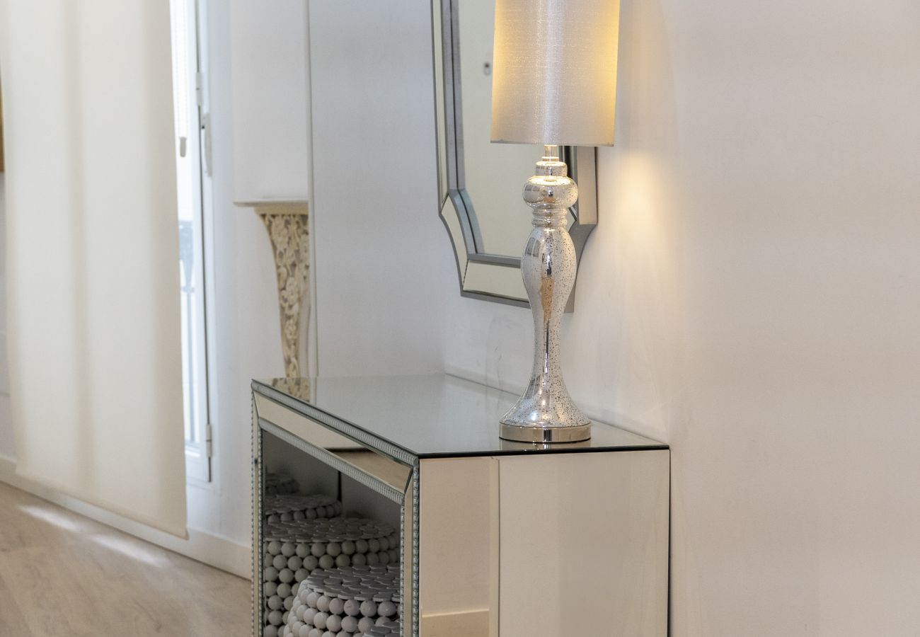 Apartment in Madrid - Apartment Madrid Downtown Puerta del Sol M (PRE3C) Apartment in Madrid - Apartment Madrid Downtown Puerta del Sol M (PRE3C)