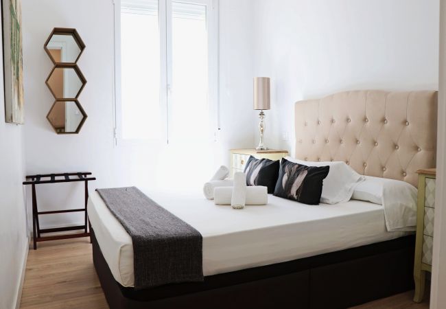 Apartment in Madrid - Apartment Madrid Downtown Puerta del Sol M (PRE3A) Apartment in Madrid - Apartment Madrid Downtown Puerta del Sol M (PRE3A)