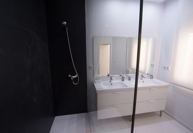 Apartment in Madrid - Apartment Madrid Downtown Puerta del Sol M (PRE4A) Apartment in Madrid - Apartment Madrid Downtown Puerta del Sol M (PRE4A)