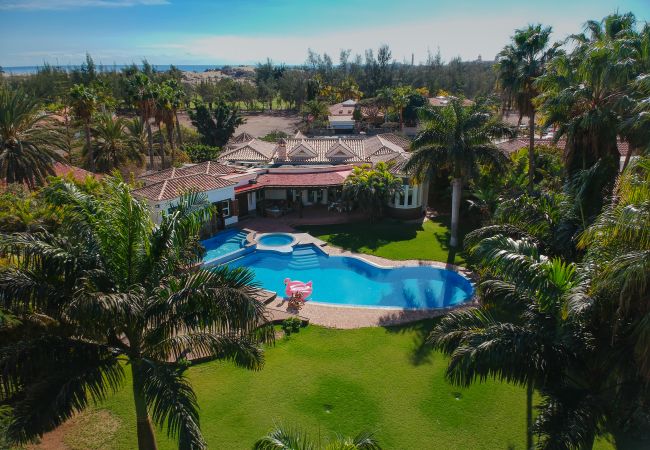 Villa in San Bartolomé de Tirajana - Maspalomas Golfside Luxury Villa Villa in San Bartolomé de Tirajana - Maspalomas Golfside Luxury Villa