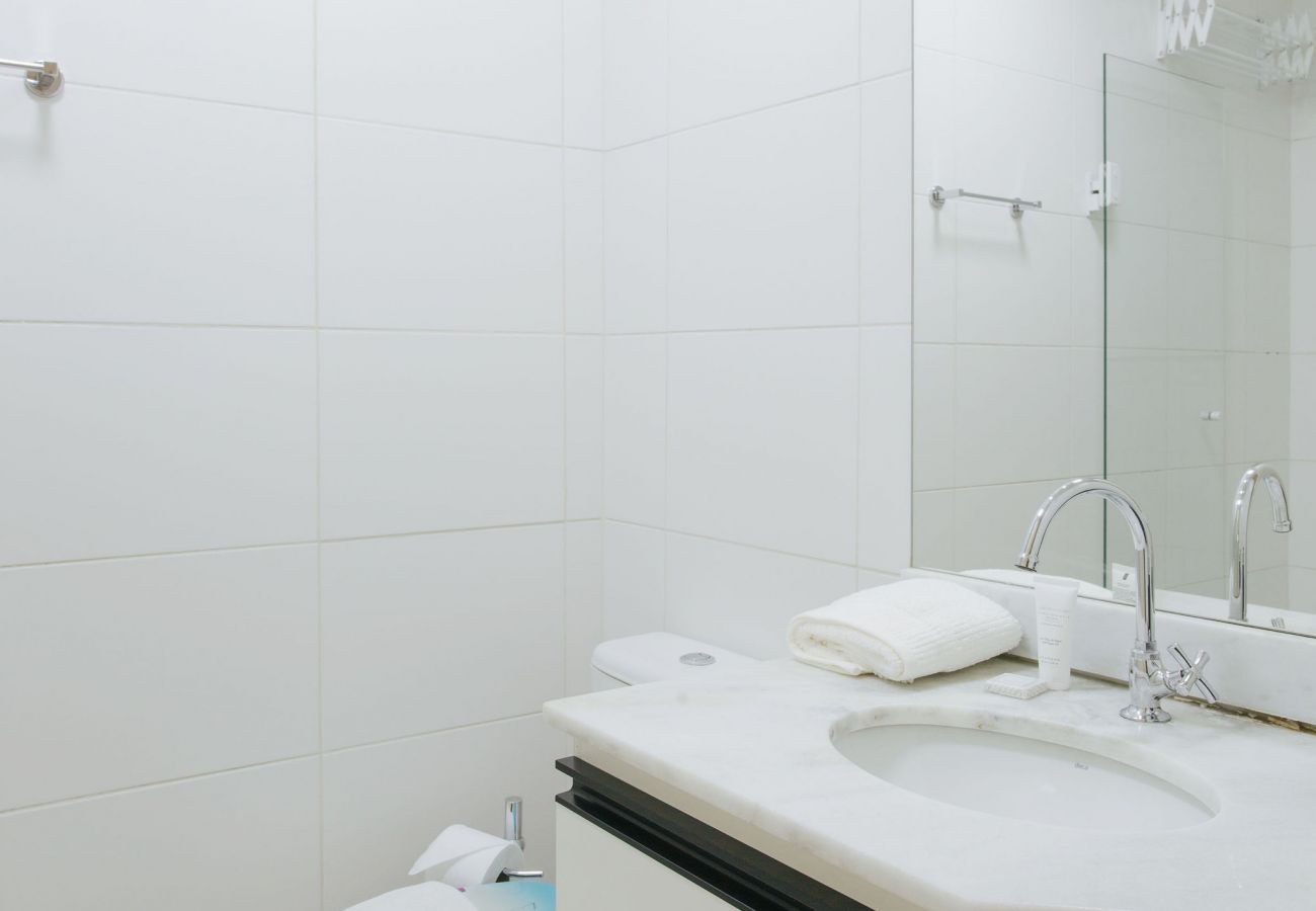 Studio in São Paulo - AV504 - Design Studio in Avanhandava Street Studio in São Paulo - AV504 - Design Studio in Avanhandava Street