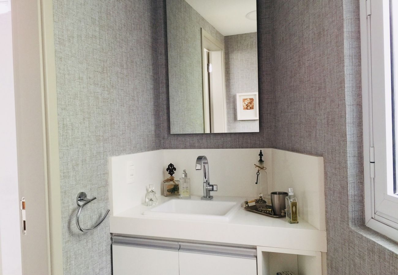 Studio in São Paulo - AV806 - Executive suite with lots of charm Studio in São Paulo - AV806 - Executive suite with lots of charm