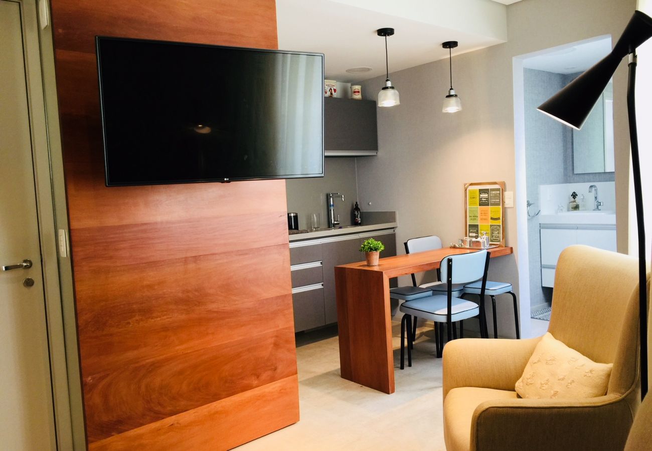 Studio in São Paulo - AV806 - Executive suite with lots of charm Studio in São Paulo - AV806 - Executive suite with lots of charm