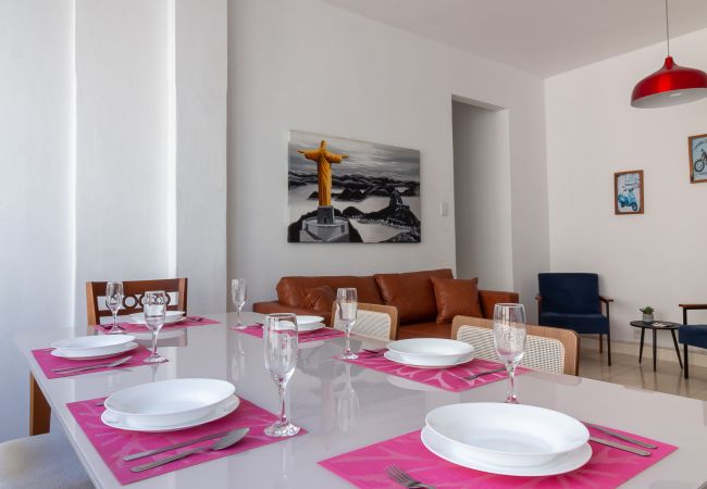 Apartment in Rio de Janeiro - Flat in Copacabana 4 minutes from the beach | SF704  Apartment in Rio de Janeiro - Flat in Copacabana 4 minutes from the beach | SF704